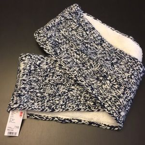 Uniqlo Infinity Scarf